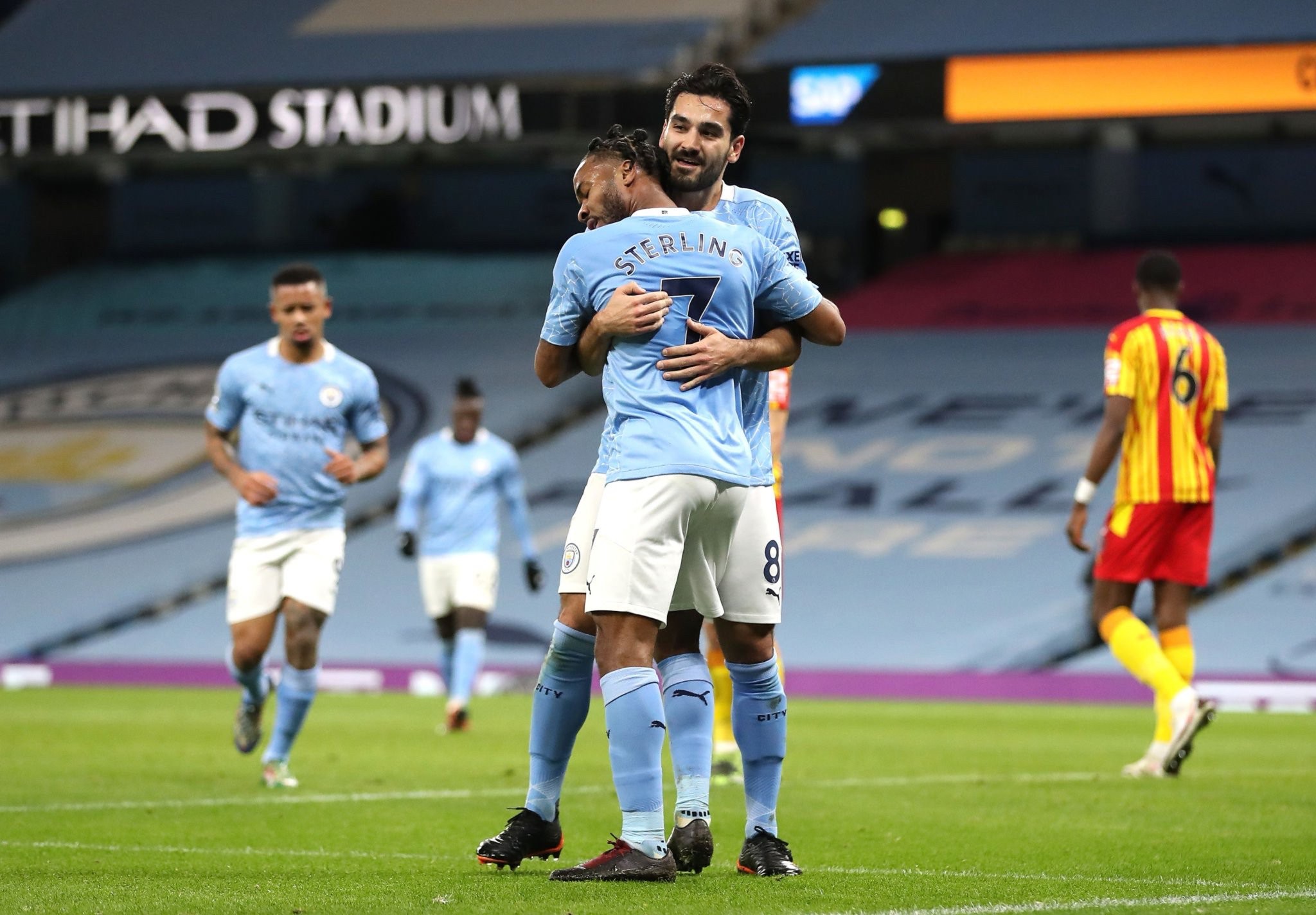 不断增加 不断增加